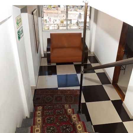 Ayenda 1131 Casa Valencia Hotel มานิซาเลส ภายนอก รูปภาพ