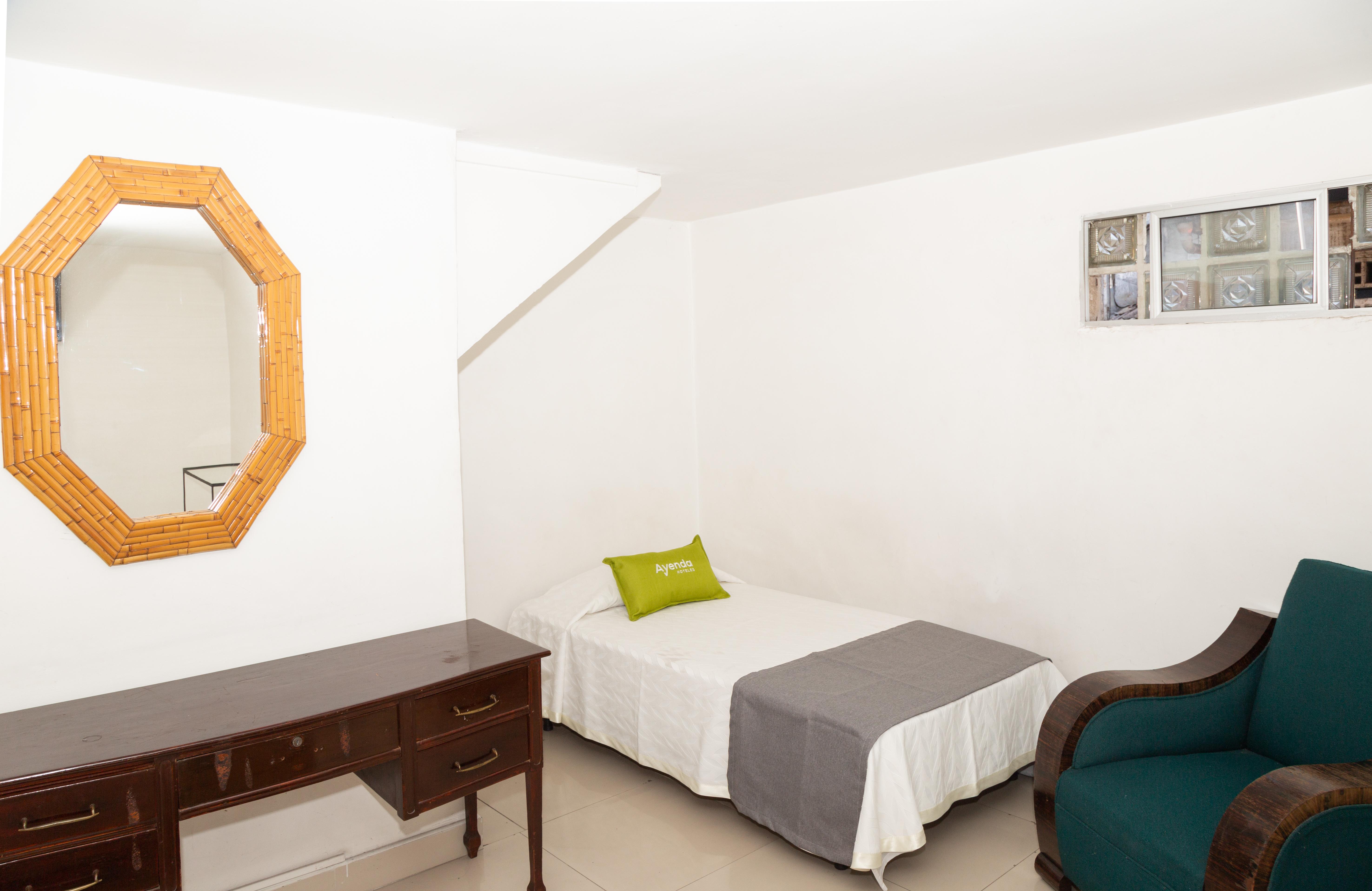 Ayenda 1131 Casa Valencia Hotel มานิซาเลส ภายนอก รูปภาพ
