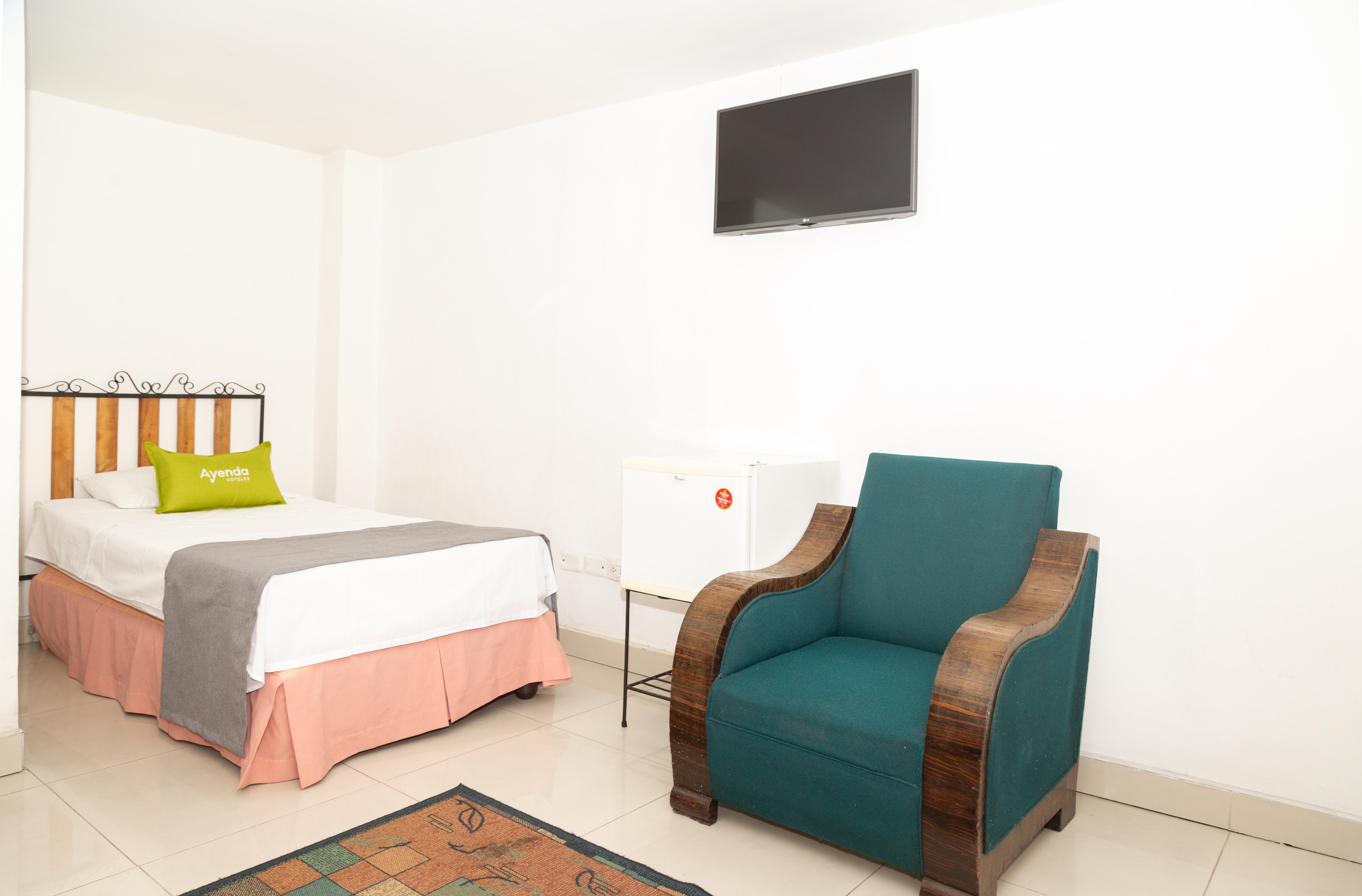 Ayenda 1131 Casa Valencia Hotel มานิซาเลส ภายนอก รูปภาพ