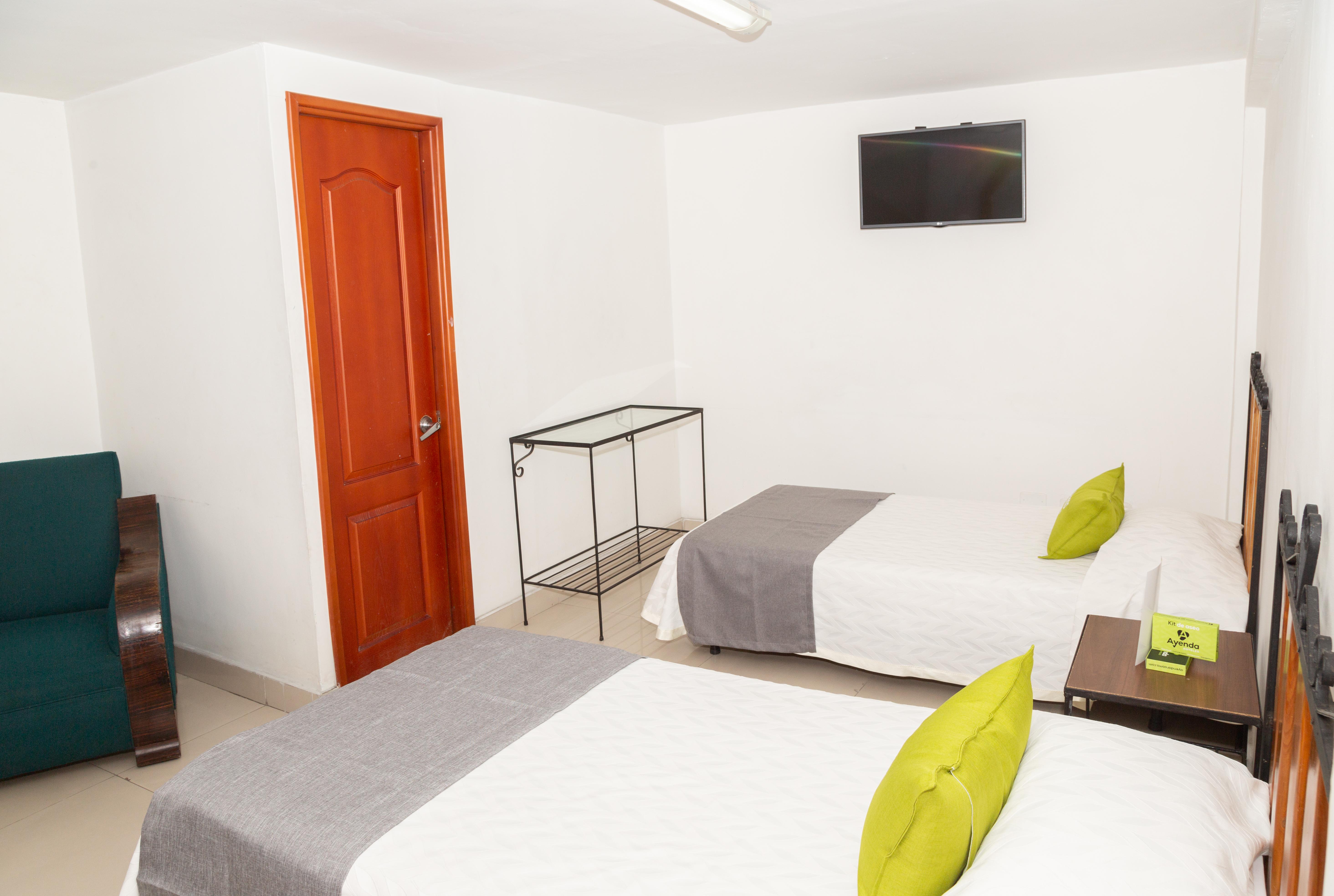 Ayenda 1131 Casa Valencia Hotel มานิซาเลส ภายนอก รูปภาพ