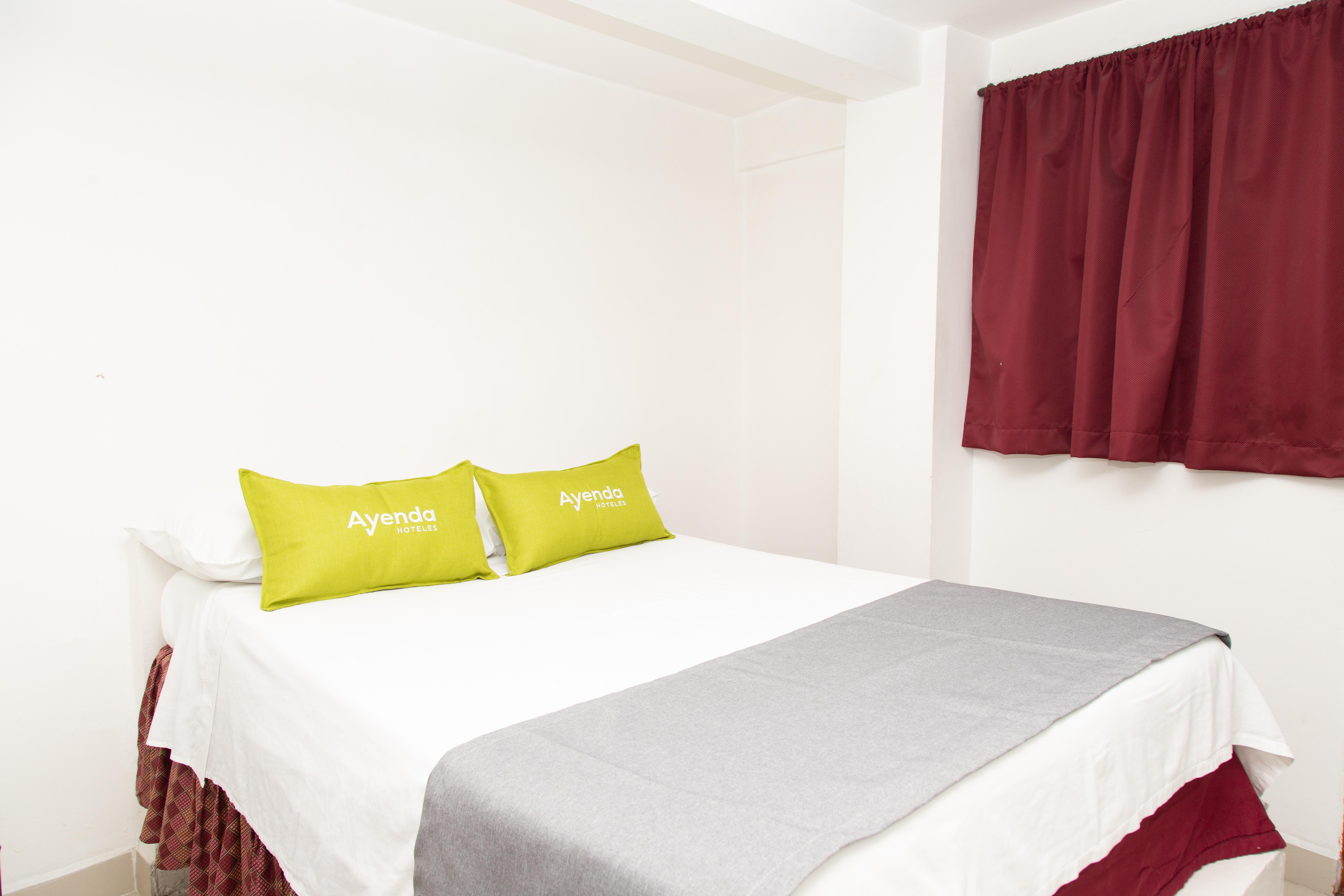 Ayenda 1131 Casa Valencia Hotel มานิซาเลส ภายนอก รูปภาพ