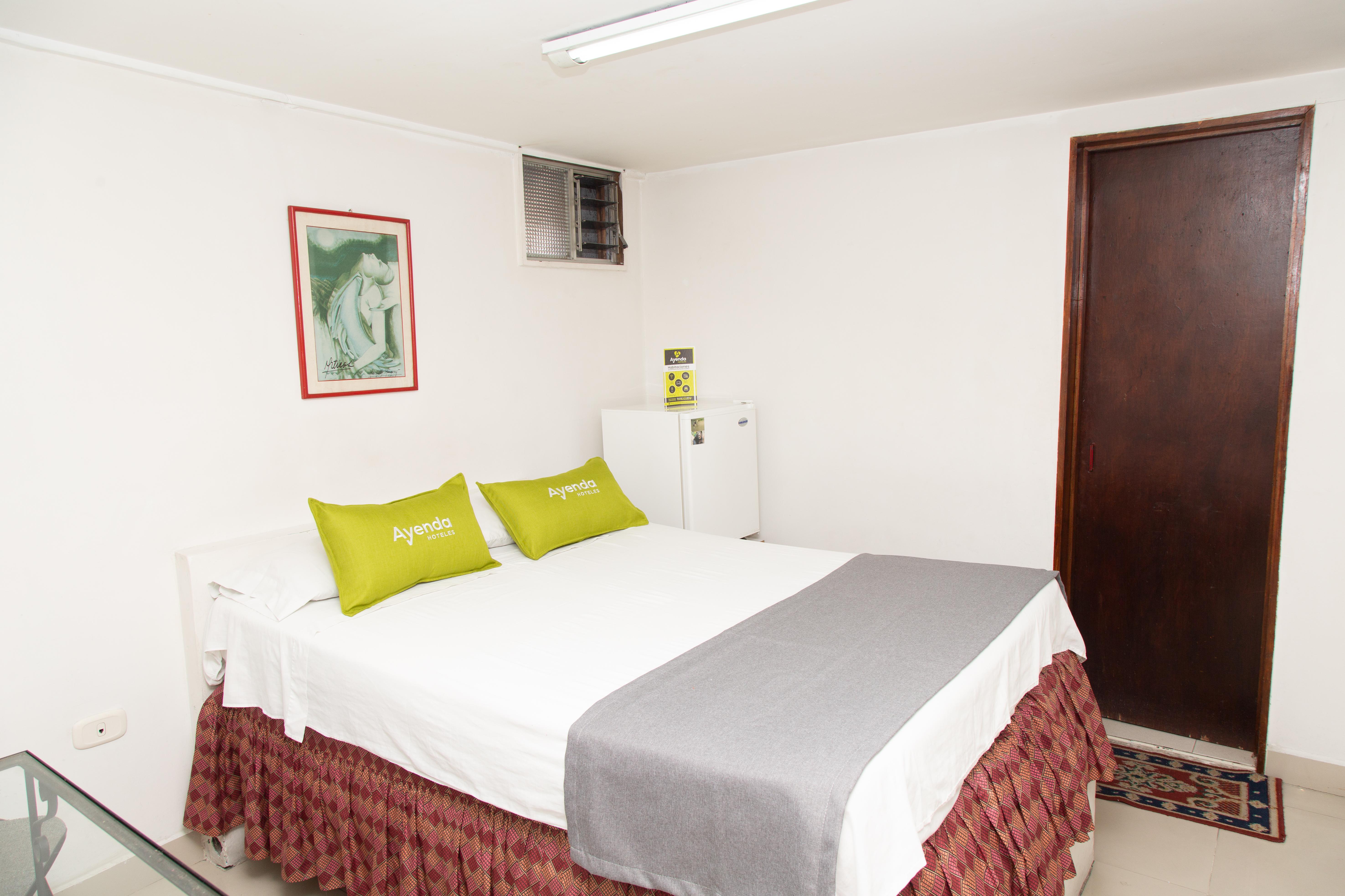 Ayenda 1131 Casa Valencia Hotel มานิซาเลส ภายนอก รูปภาพ