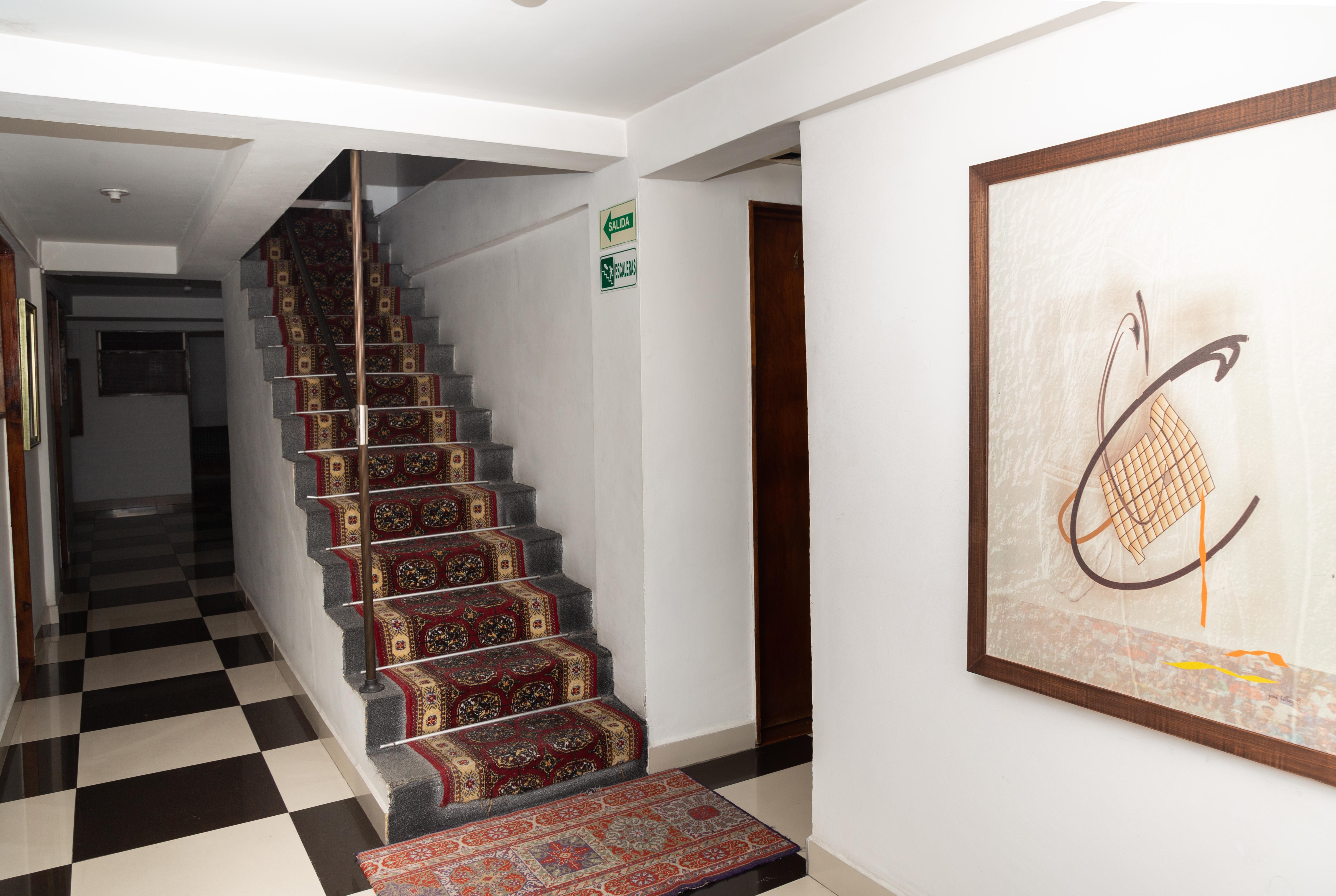 Ayenda 1131 Casa Valencia Hotel มานิซาเลส ภายนอก รูปภาพ