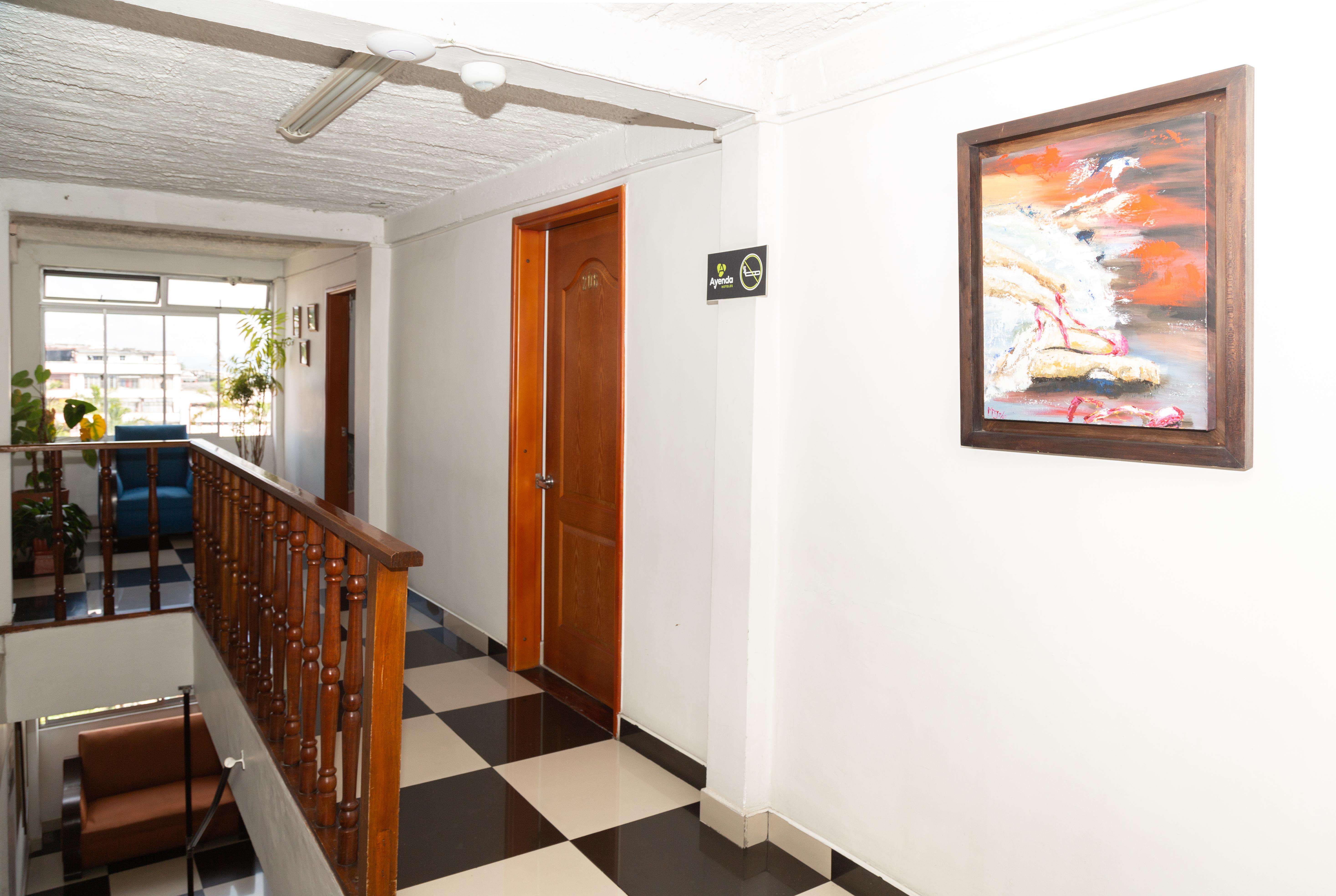 Ayenda 1131 Casa Valencia Hotel มานิซาเลส ภายนอก รูปภาพ